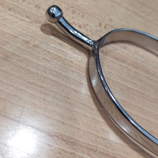 Espuela inglesa SEFTON inox punta bola hombre 35mm - Imagen 2